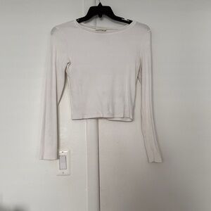 Universal Thread Cream Long Sleeve Top